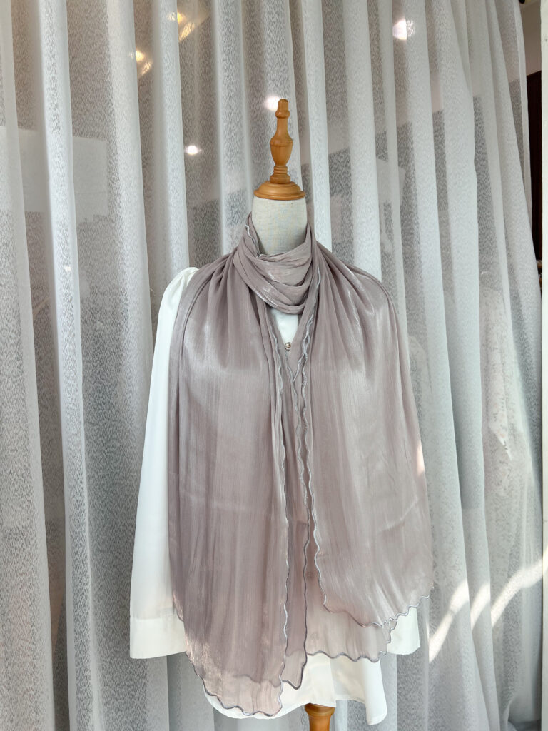 HEAXABELL – SELENDANG SULAM AND SHIMMER